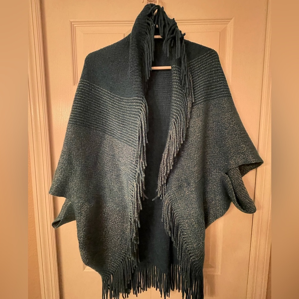 Sivana sweater/shrug